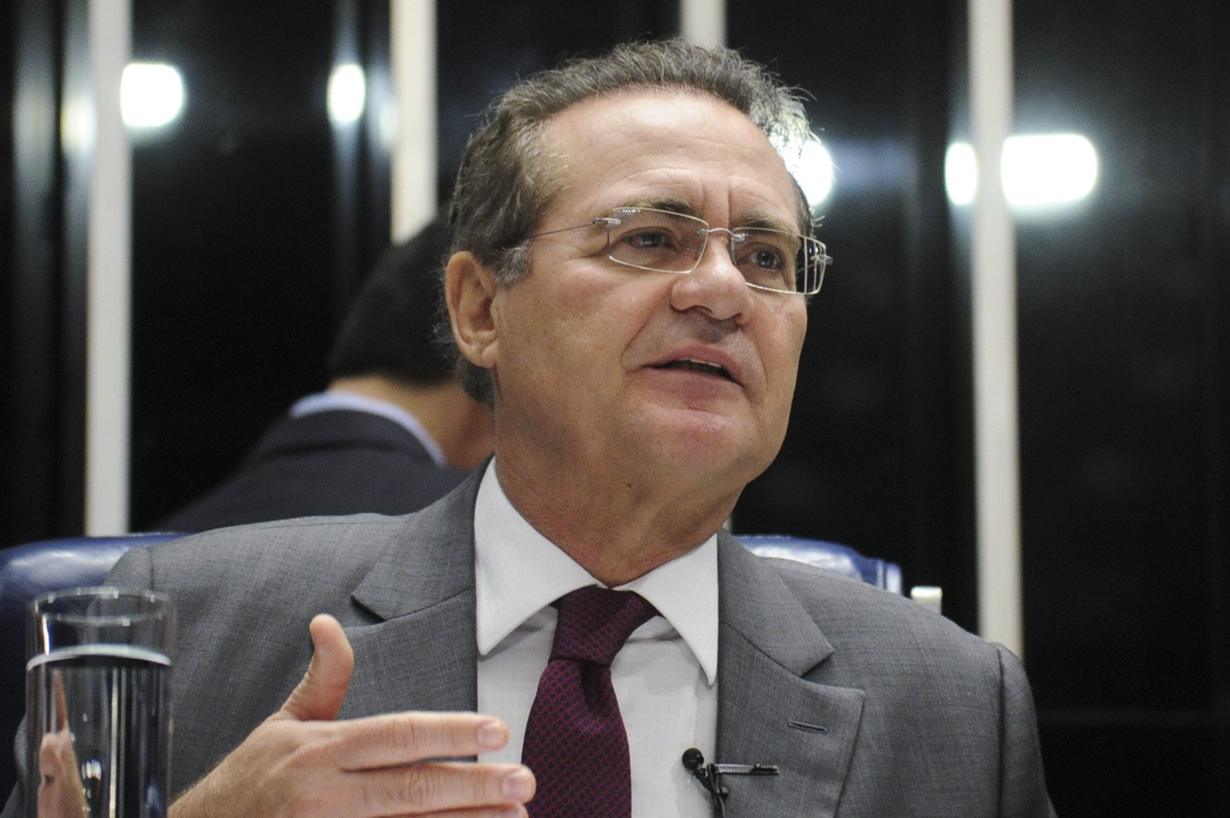 Sessão de promulgação de emenda constitucional no Plenário do Congresso Nacional (imagem de arquivo)